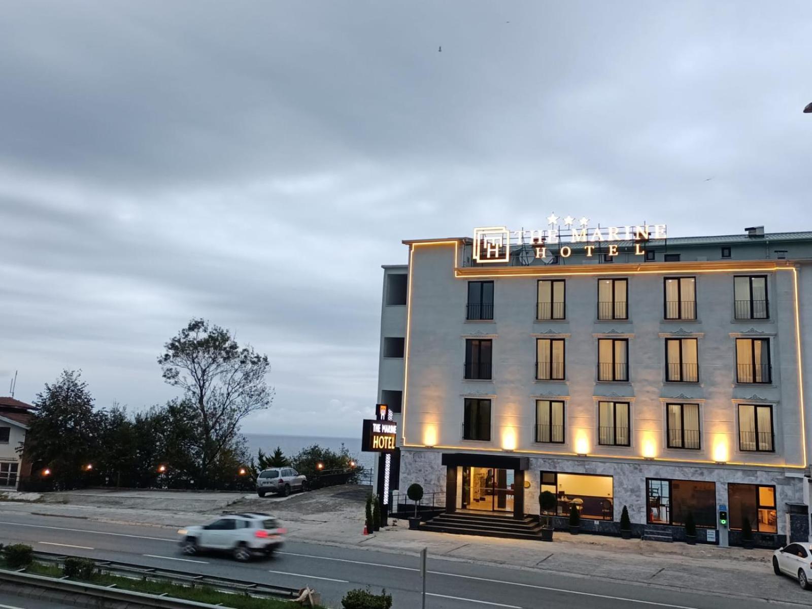The Marine Hotel Trabzon Buitenkant foto