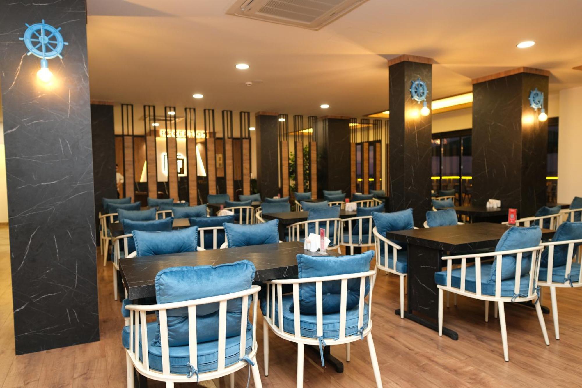 The Marine Hotel Trabzon Buitenkant foto