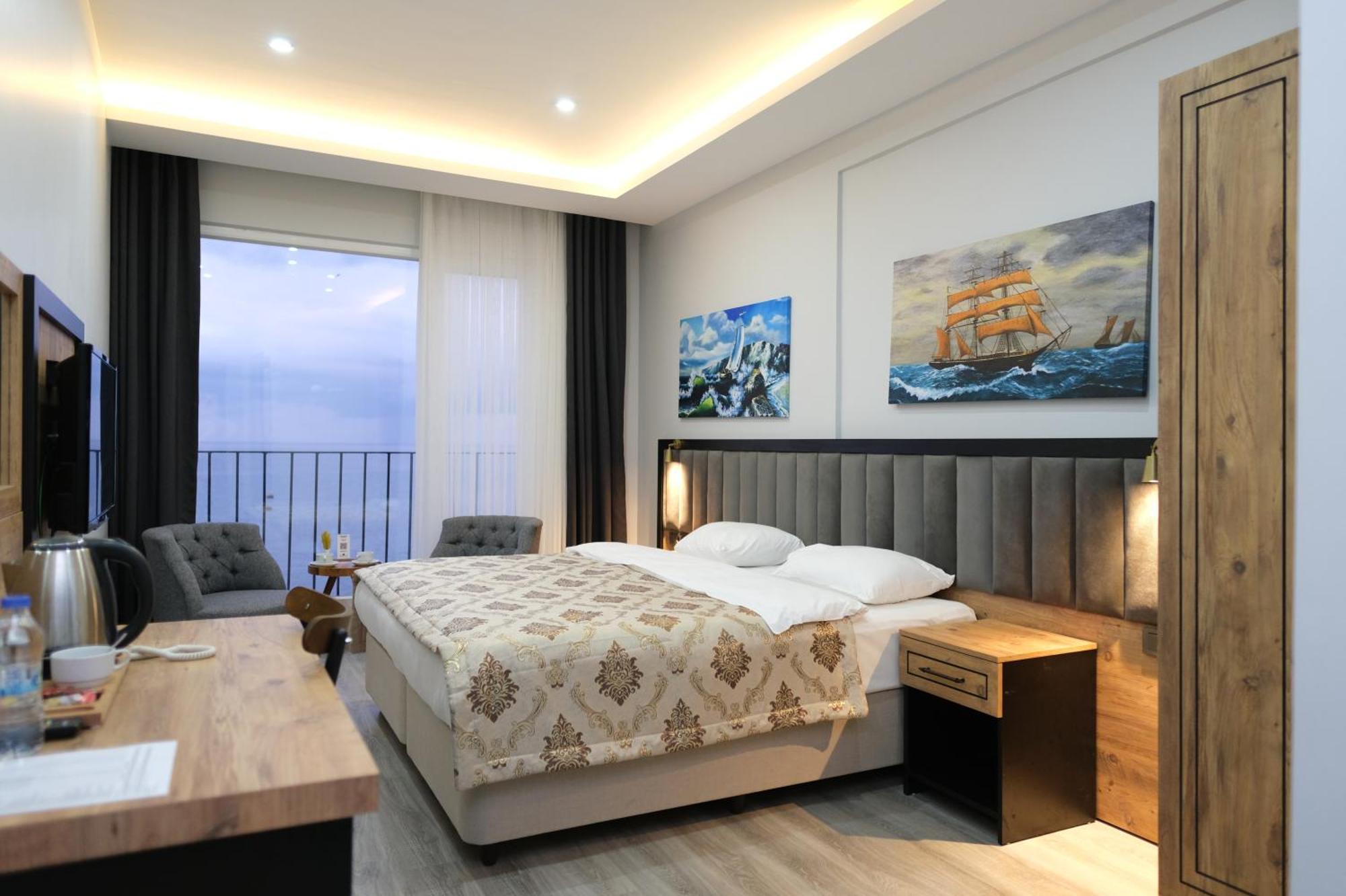 The Marine Hotel Trabzon Buitenkant foto