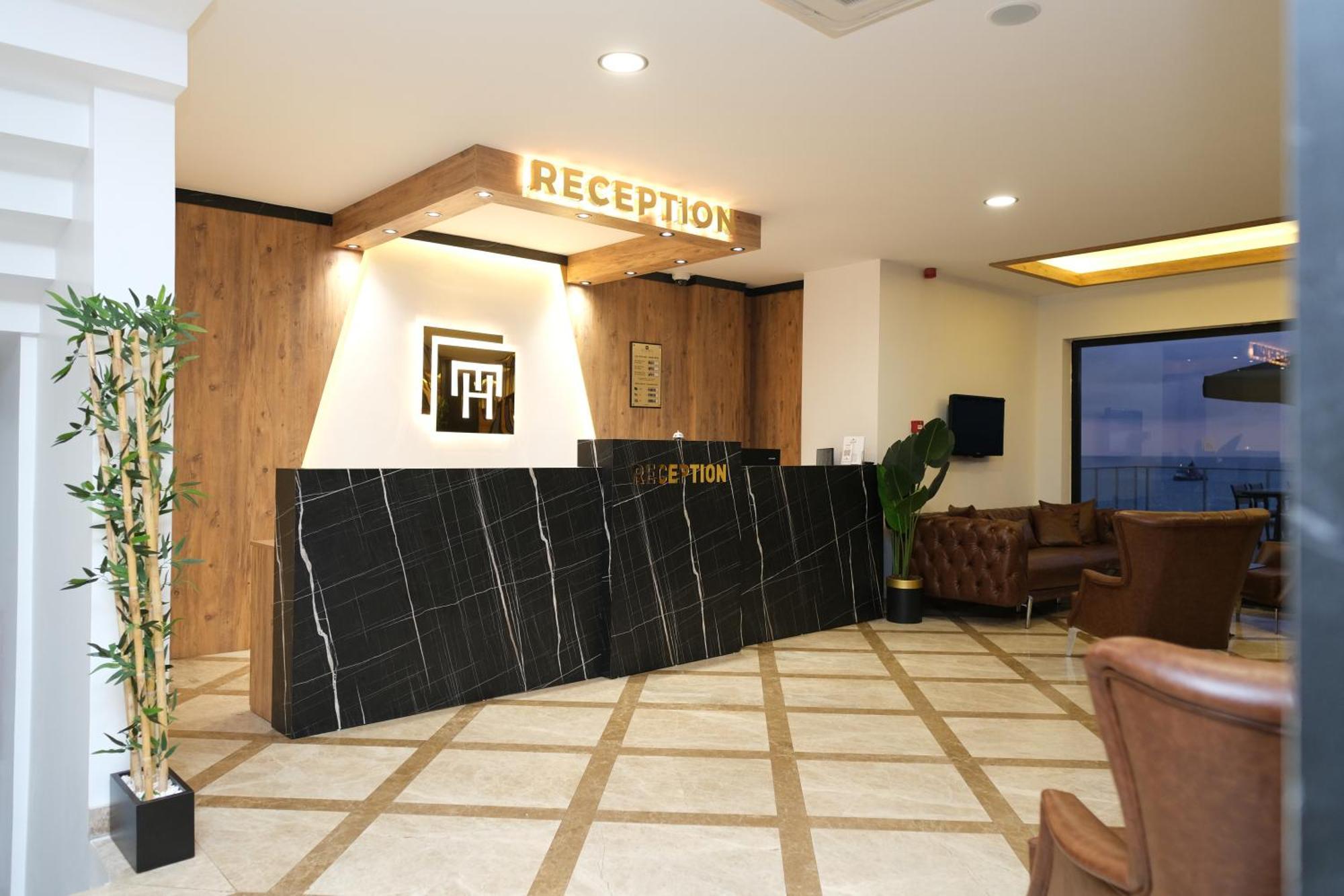 The Marine Hotel Trabzon Buitenkant foto